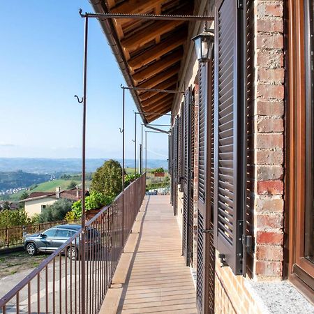 Casa Rubbo - Appartamento In Collina 'Monviso' Alba  Extérieur photo